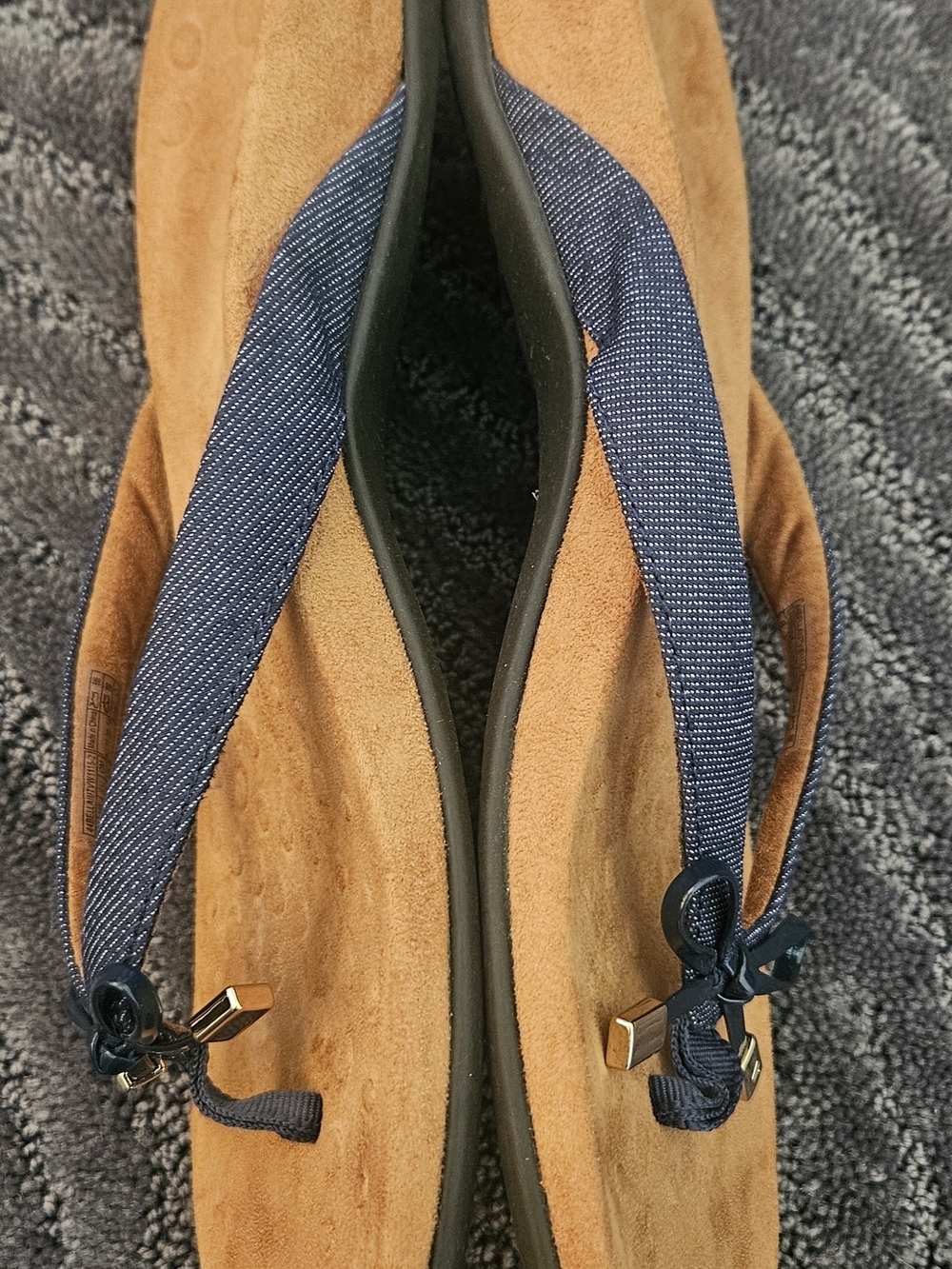 Vionic Navy Bow Thong Sandals with Tan Footbed - Picture 6 of 7